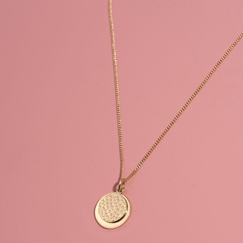 Gold sustainable necklace UK